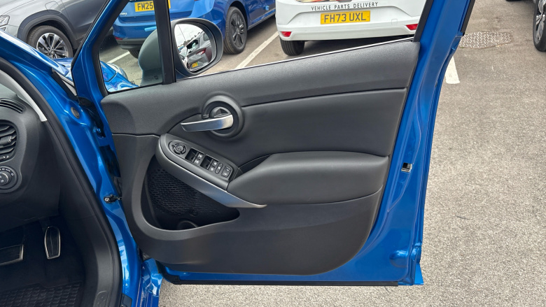 Fiat 500X 1.5 Hybrid 48V Sport 5dr DDCT Petrol Hatchback